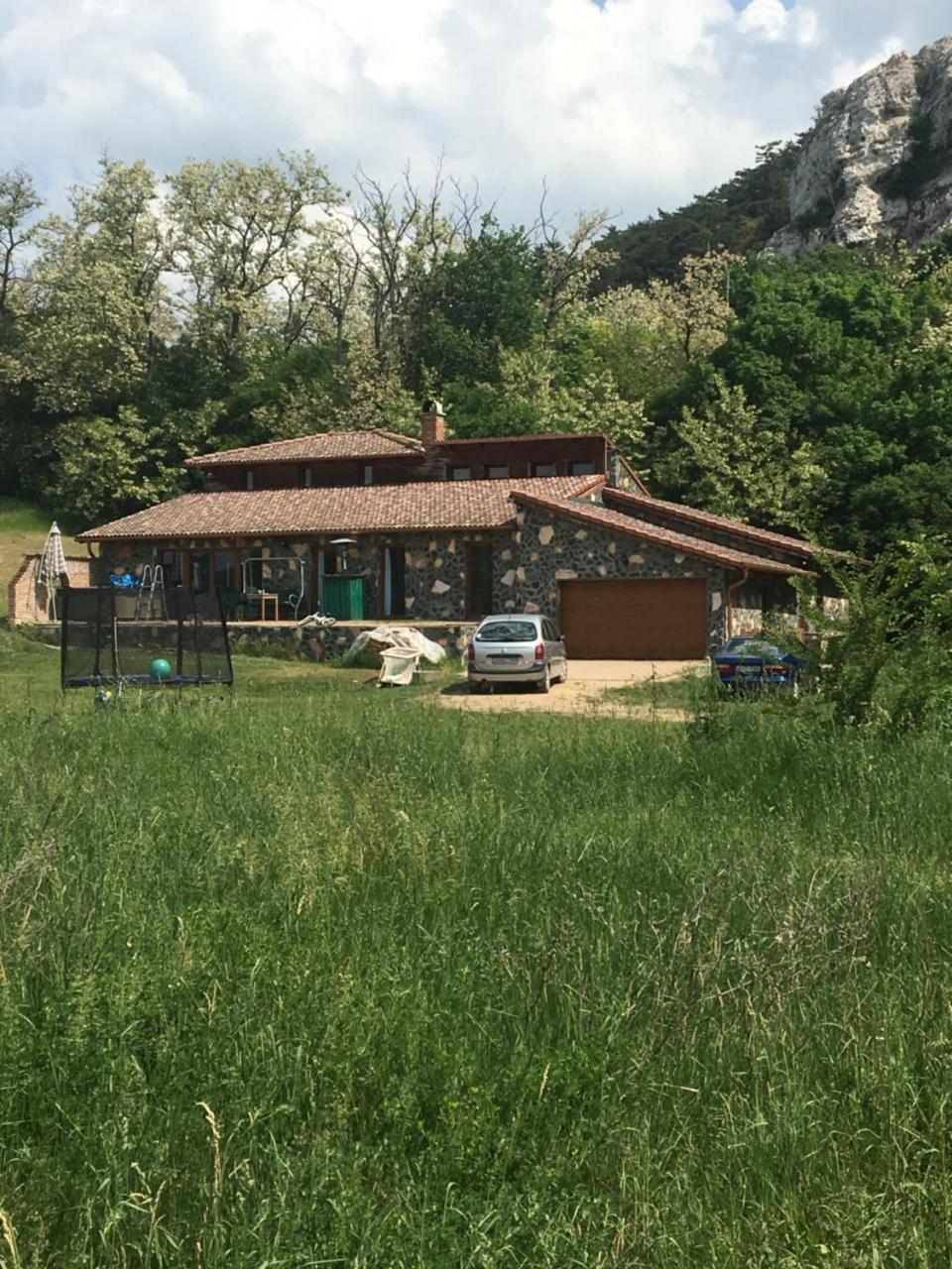 Old Stone Villa Obarok Exterior photo