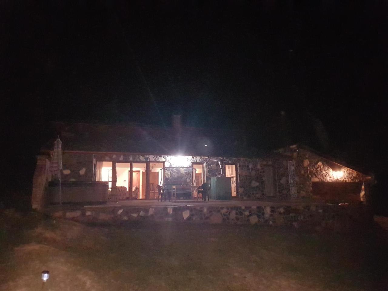 Old Stone Villa Obarok Exterior photo